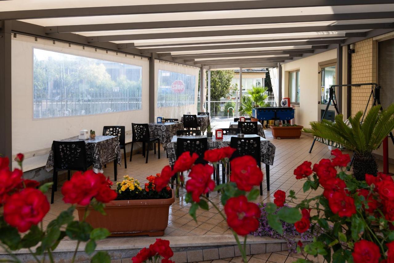 Hotel Belvedere Porto SantʼElpidio Eksteriør bilde
