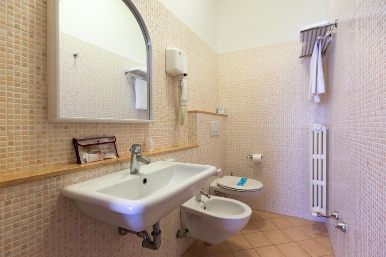 Hotel Belvedere Porto SantʼElpidio Eksteriør bilde