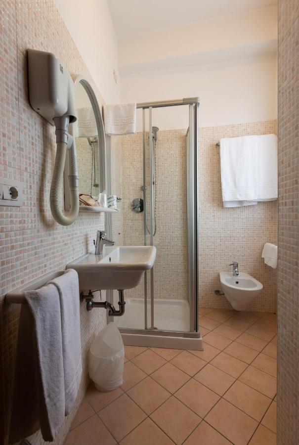 Hotel Belvedere Porto SantʼElpidio Eksteriør bilde